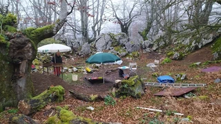 Aire zabaleko ikerketa arkeologikoak Izarraitzen: Euriak barkatzen ez duenenan