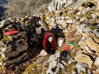 Aire zabaleko ikerketa arkeologikoak Izarraitzen: gure arbasoen pausoak aztertzen