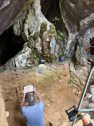 Amalda III kobazuloko indusketa 2025