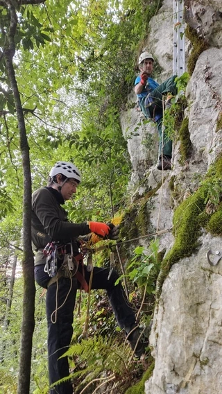Amalda III kobazuloko indusketa 2025