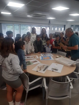 Izarraitz ikastolako ikasleak izan ditugu Antxietaren laborategian