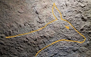 Sustraixa edo Arbil V kobazuloan labar artea ikertzen