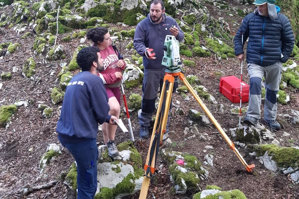 IZARRAITZ 2021-2022 Indusketak